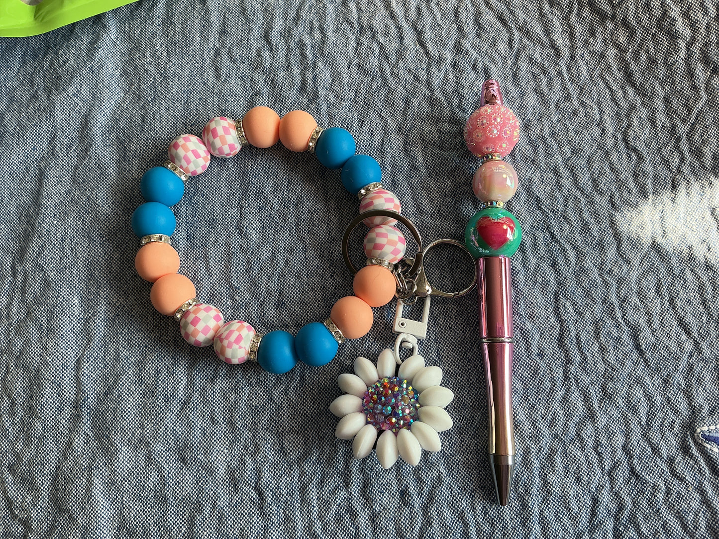 Wristlets keychain and pen